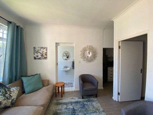 To Let 1 Bedroom Property for Rent in Fish Hoek Western Cape